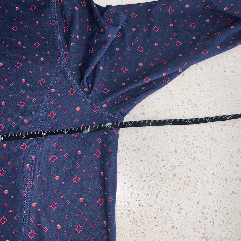 Callaway Women Navy Strawberry Print Quarter Zip Golf Pullover Large 1749210 - Picture 5 of 6